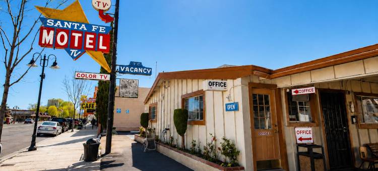 圣达菲汽车旅馆特哈查比 by Hotel O(Santa Fe Motel Tehachapi by Hotel O)图片