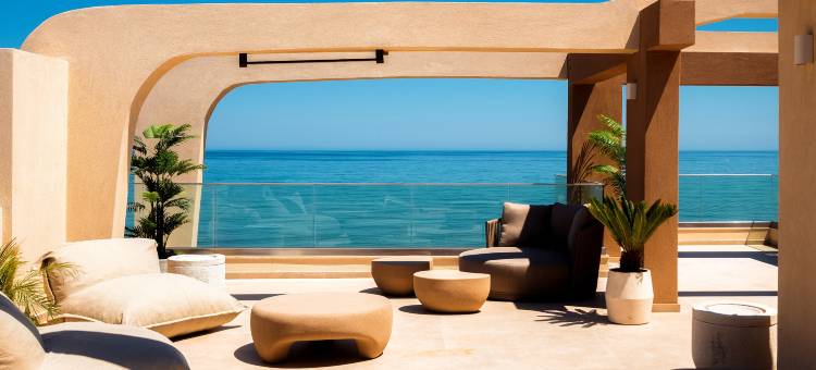 Batis Aero Beachfront Wellbeing Hotel图片