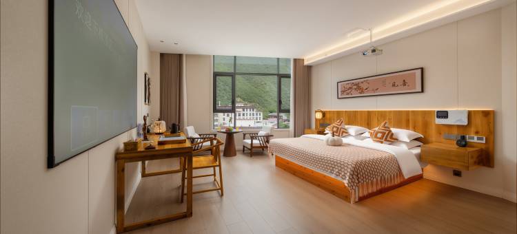 康楠梵庭酒店(甘孜州白玉中学店)图片