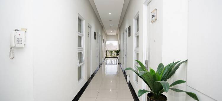 桑斯维布斯酒店格兰德奥玛萨斯特罗格加扬(Sans Vibes Hotel Grand Omah Sastro Gejayan)图片