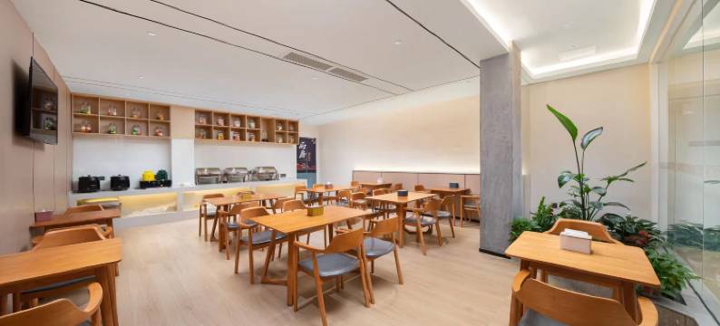 曼枫四季plus酒店(崇左扶绥店)图片