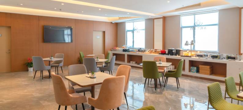 白玉兰酒店(上海奉贤新四平公路店)图片