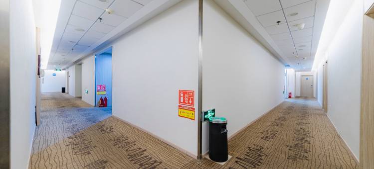 华亚酒店(广饶大王汽车站全福元广场店)图片