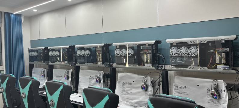 石榴电竞酒店图片