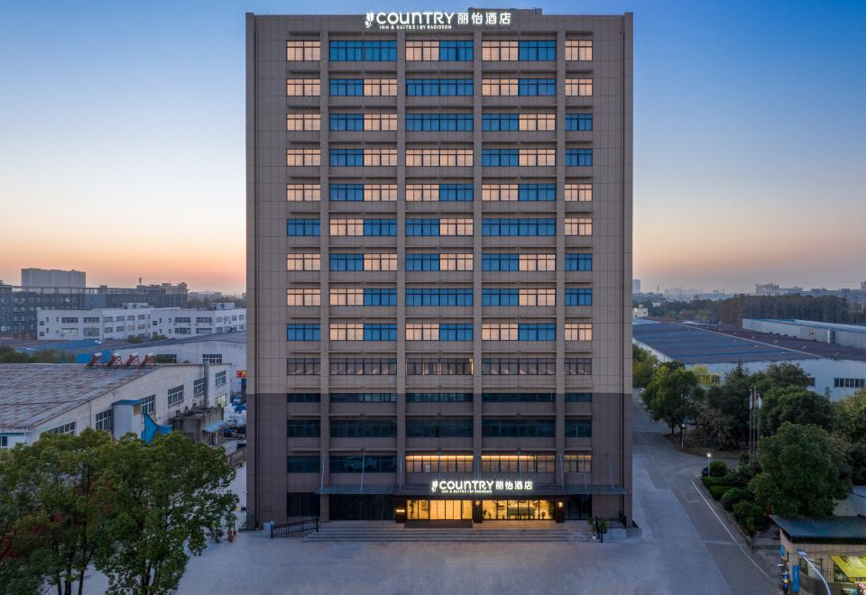 丽怡酒店(武汉东吴大道机电城店)外景图
