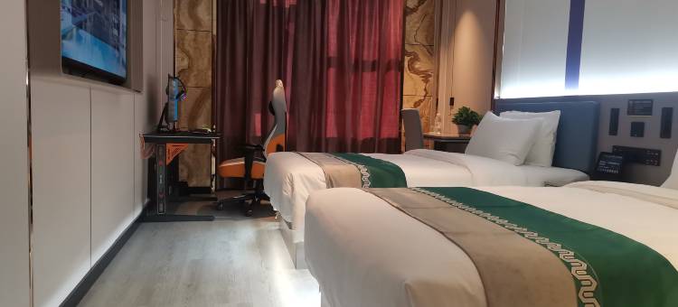 虹桥假日精选酒店(鄂州新亚太国际广场店)图片