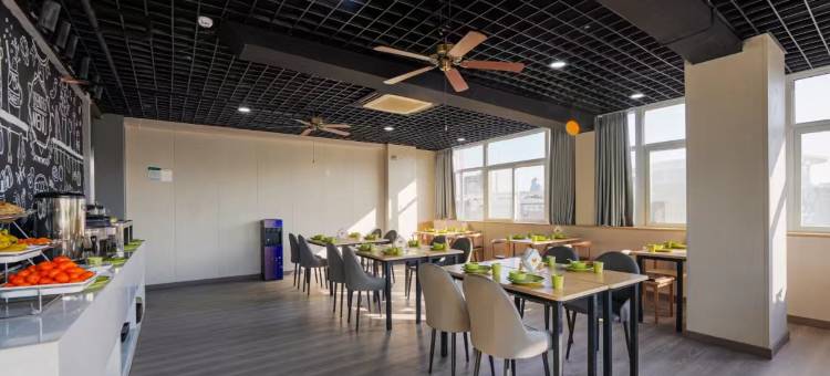 格盟酒店(连云港海昌北路盐河巷店)图片