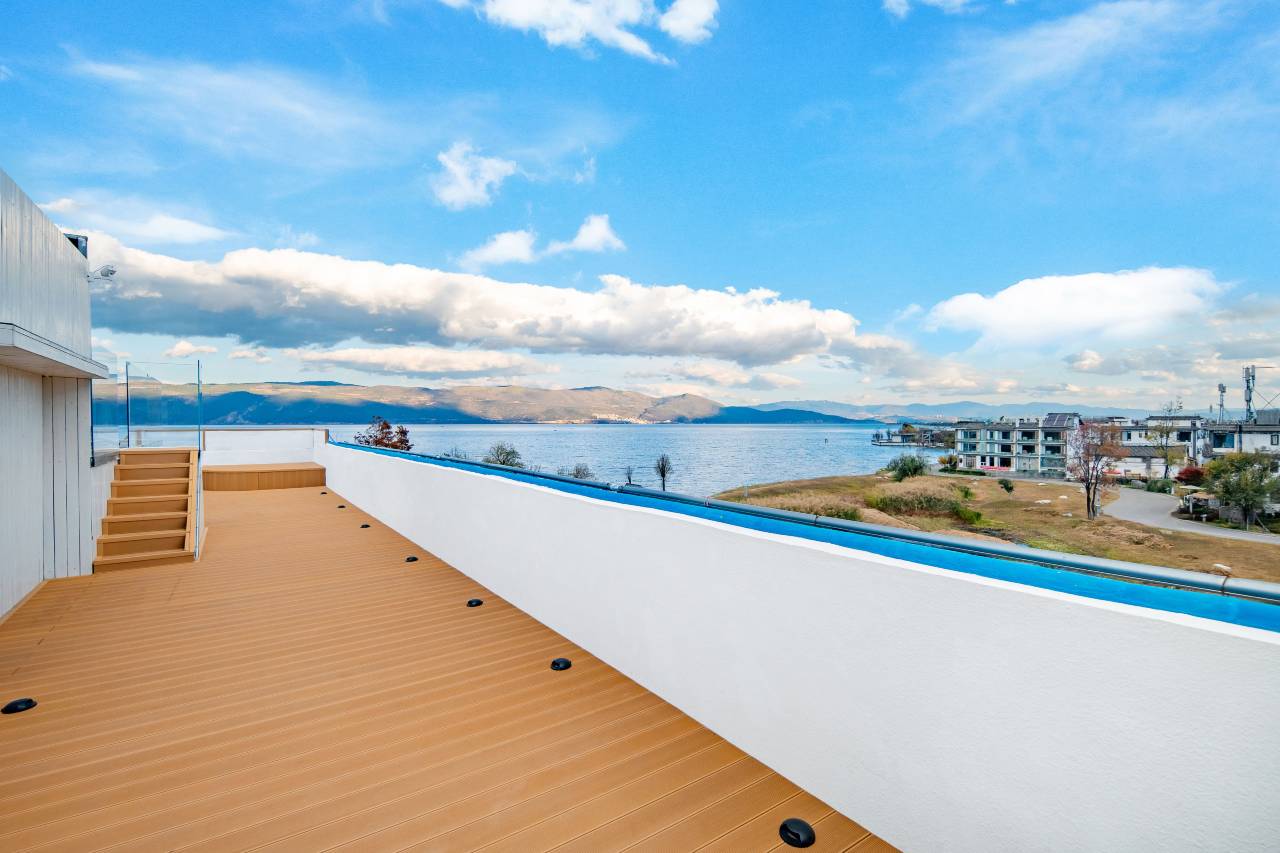 雅庭·爱琴海海景民宿(大理洱海s湾生态廊道上段店)图片
