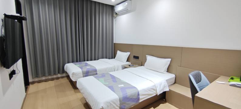 轻住·悦享酒店(宝坻怡购店)图片