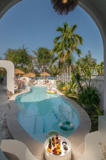 树下·萨瓦呢CAHWAM海景民宿(三亚西岛店)图片