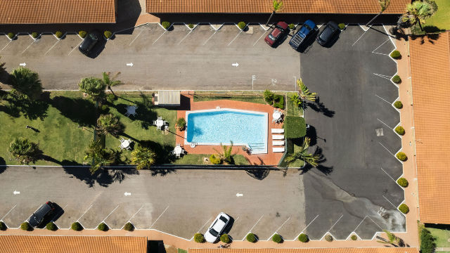 Hospitality Geraldton, SureStay Collection by Best Western Hotel Overview