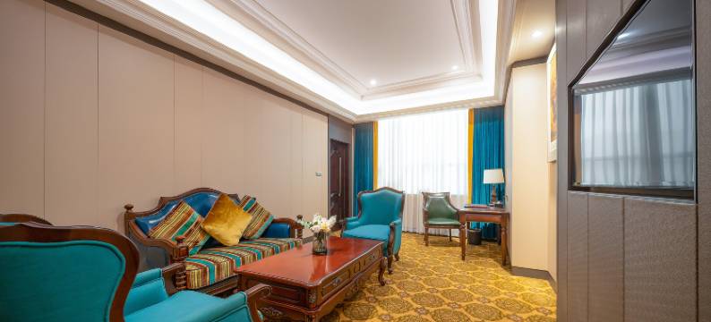 彭州玛莎加尔大酒店(市政府沃尔玛广场店)图片