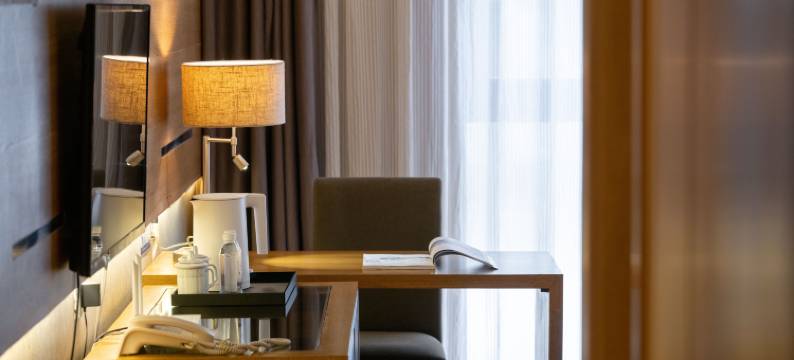 智腾雅居酒店(中海国际购物公园百草路地铁站店)图片