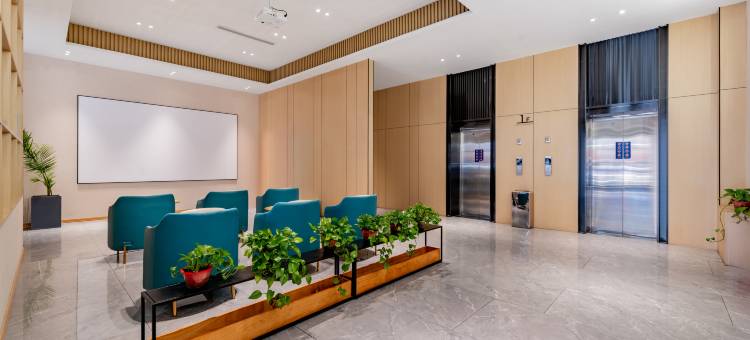 靖边荣福里酒店图片