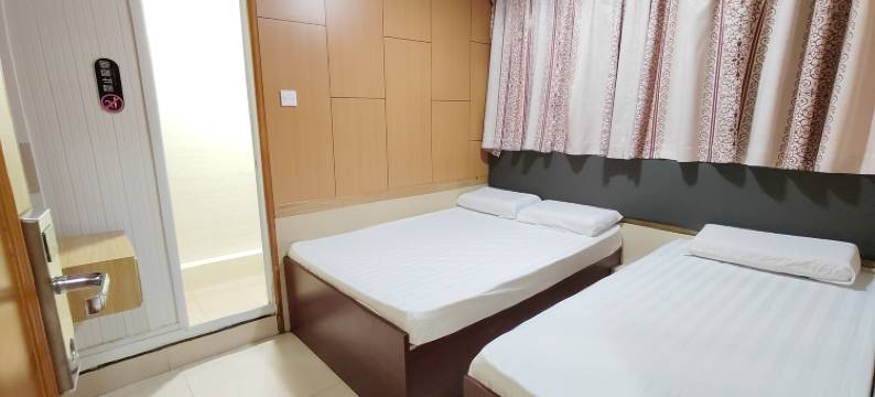 香港广易商务宾馆(旺角地铁E1出口)图片