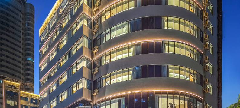 朗居酒店(上邦百汇城友谊阳光城店)图片