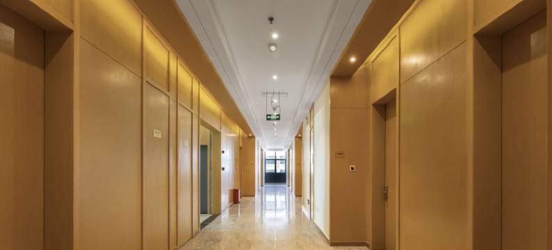 乐东集成幸福精品酒店(黄流车站店)图片