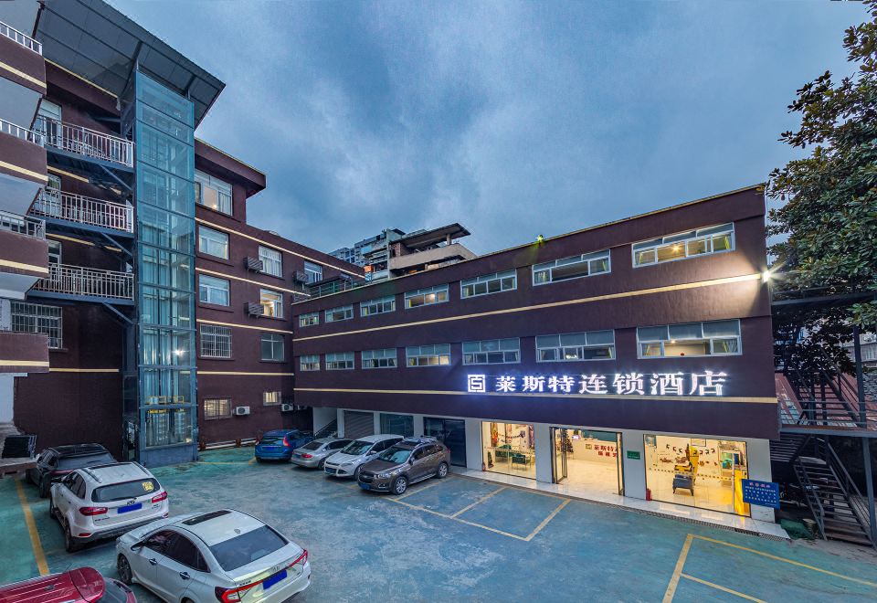 Hotel Overview