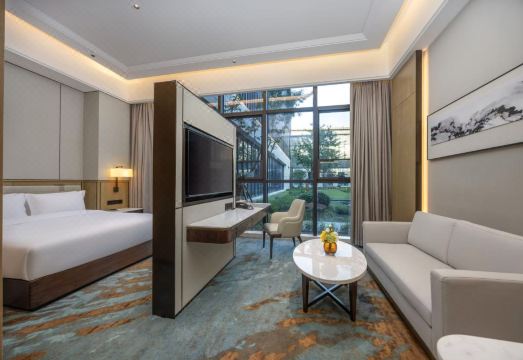 Grand Metropark Hotel Jinjiangyan Hotel Overview