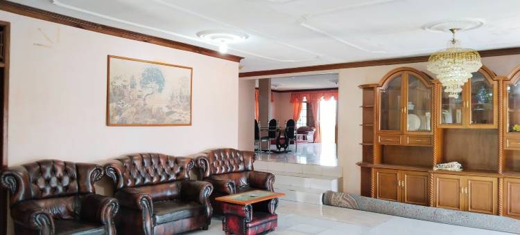 Villa Al Ikhlas Puncak RedPartner图片