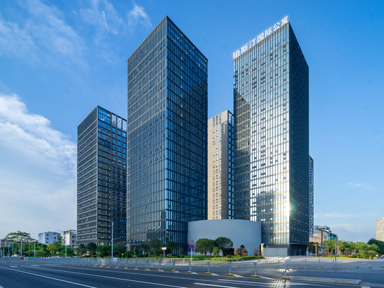 柏斯登国际公寓(深圳坪山高铁站宝龙地铁站店)