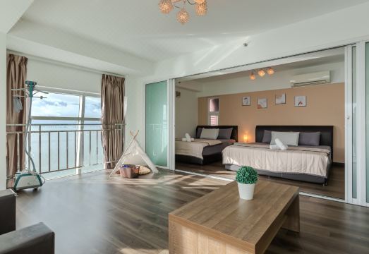 Maritime Seaview Comfy Suite in Penang with TVbox.Pool.Wifi Hotel Overview