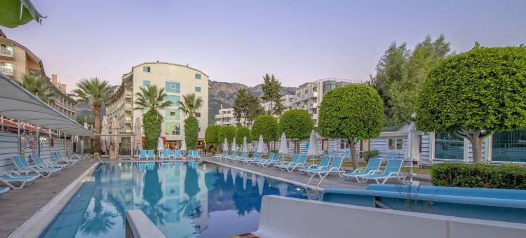 阿玛斯古尔海滩酒店(Armas Beach)图片