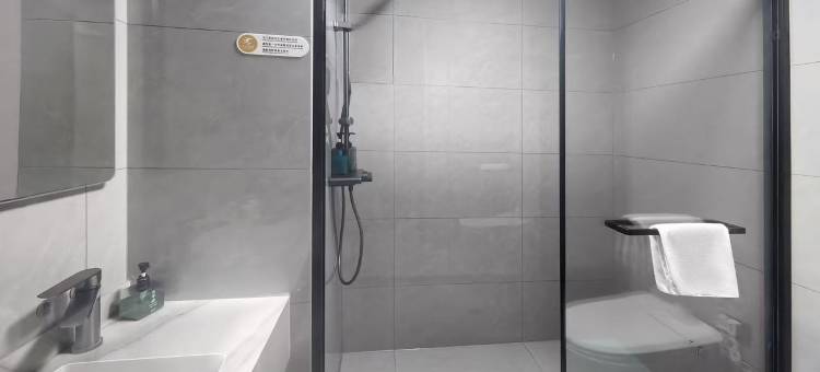 睿柏云酒店(徐州东站地铁站店)图片