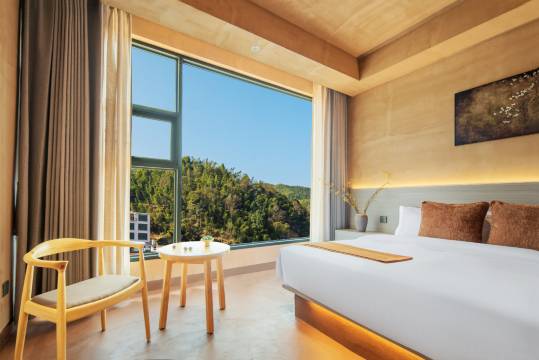 云隐山居民宿(莽山大峡谷漂流景区店)图片