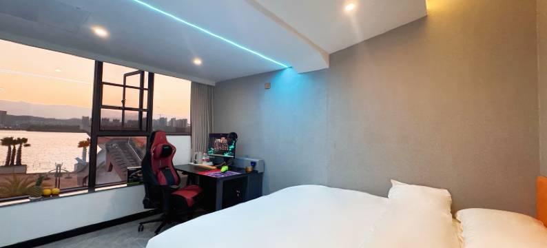 外星人电竞酒店(楚雄彝海公园店)图片