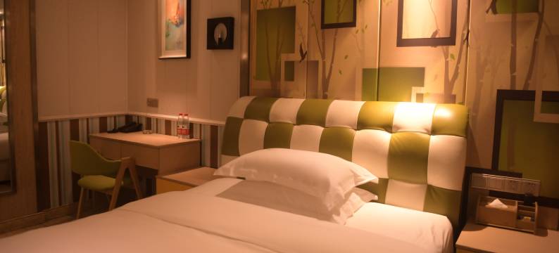 南充北湖壹家主题酒店(川北医学院顺庆校区店)图片