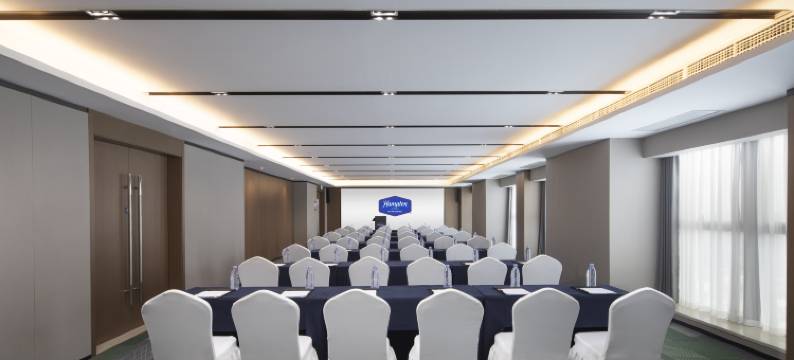 成都外双楠希尔顿欢朋酒店图片