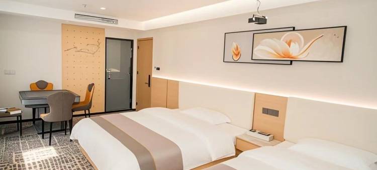 云铮酒店(桐梓高铁东站店)图片