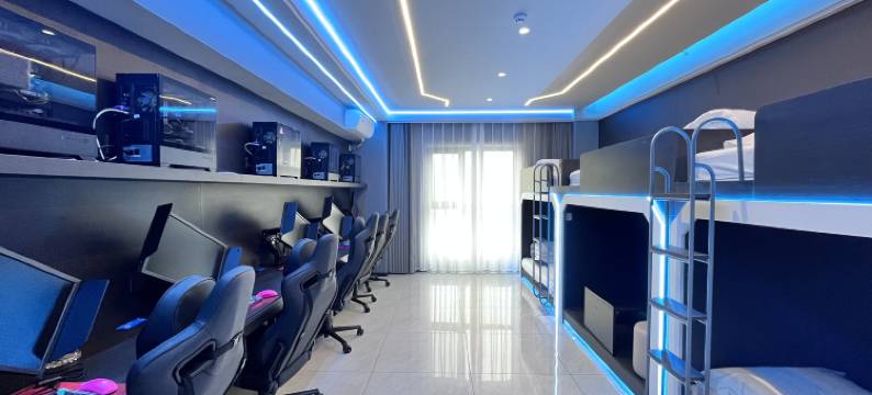 品逸民宿(市政府店)图片