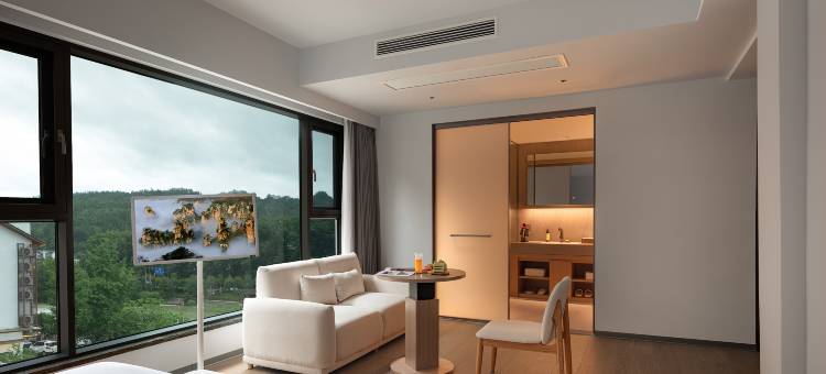 张家界洳院酒店(国家森林公园武陵源标志门店)图片