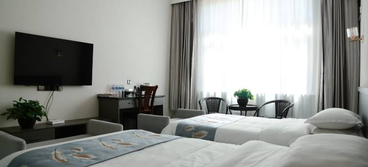 盛世博源民宿(响沙湾景区店)图片