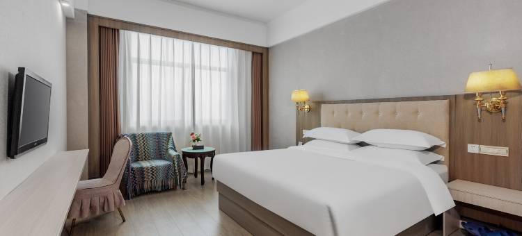 麓峰御景温泉酒店(裕后街第一人民医院店)图片