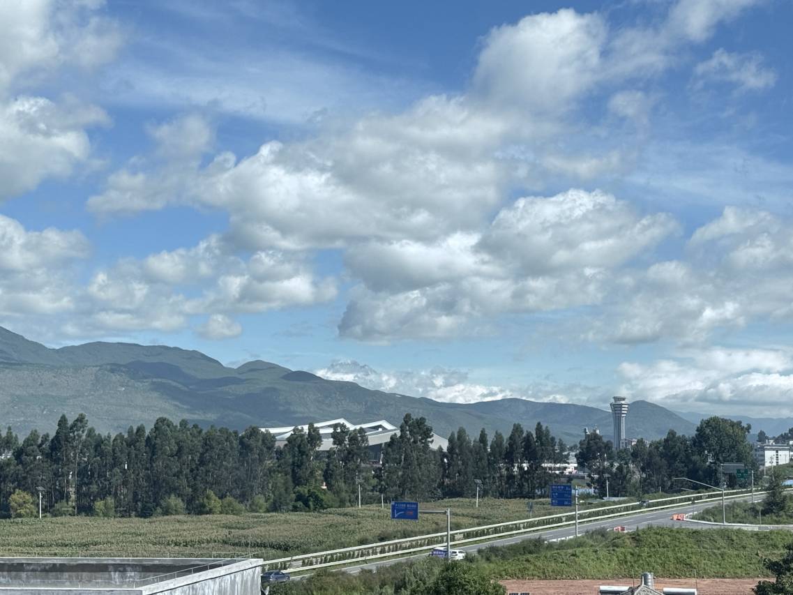 柏曼酒店(丽江三义国际机场店)图片