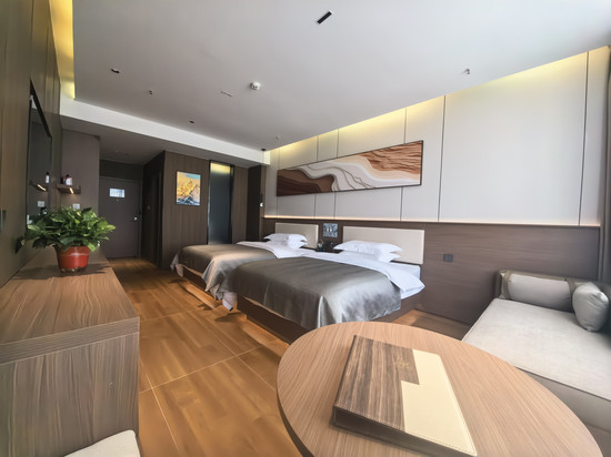 希尔曼酒店(噶尔县狮泉河镇建设大街店)