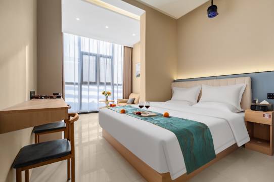 尚橙影院酒店(太原南站东广场武宿国际机场店)