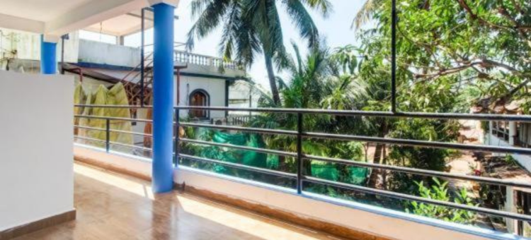 YogiTree Hotels的水波酒店(Aqua Wave by YogiTree Hotels)图片