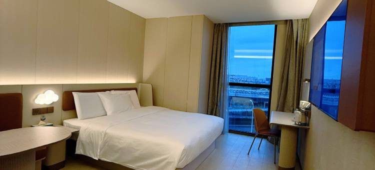 汉庭酒店(上海新国际博览中心花木路地铁站店)图片