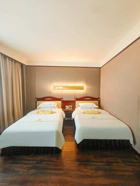 Tingzhou HotelOver view