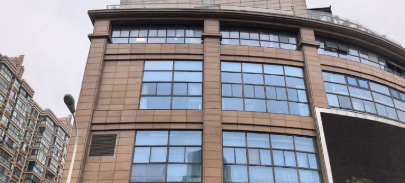景莱臻选酒店(上海虹桥威宁路地铁站店)图片