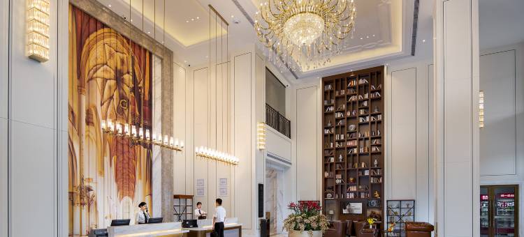 维也纳国际酒店(岳阳南湖湖滨大道店)图片