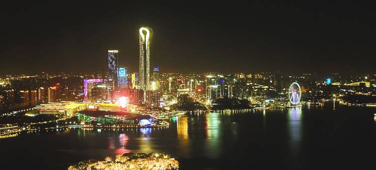 苏州当下湖景民宿(金鸡湖东方之门店)图片