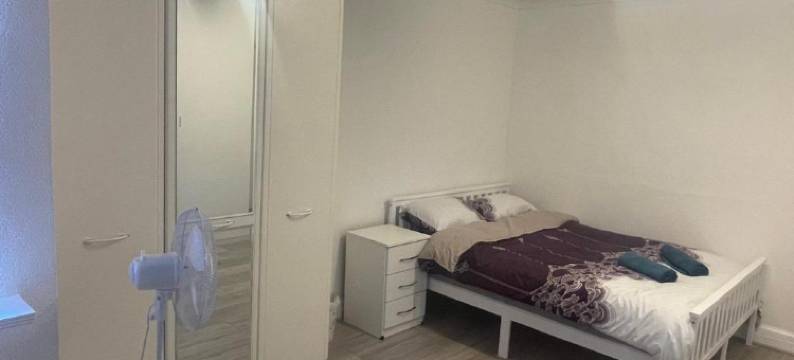 埃奇韦尔OYO巴拉卡酒店(OYO Baraka Edgware)图片