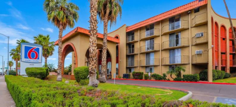 开间 6 凤凰城, 亚利桑那 – 天港(Studio 6 Phoenix, AZ – Sky Harbor)图片