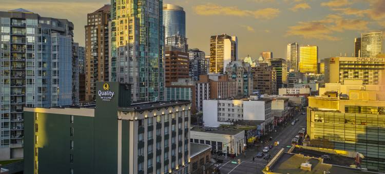 凯艺套房酒店(Quality Inn & Suites Downtown Vancouver)图片