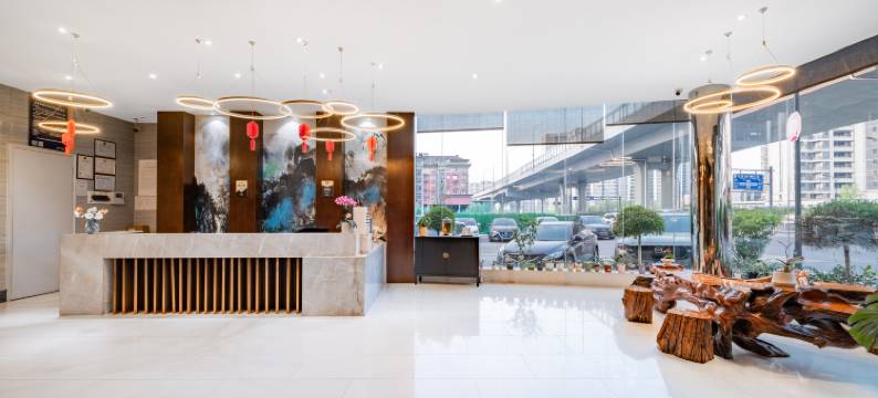 益朵酒店(杭州新农都新兴路地铁站店)图片